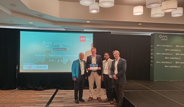 Dr Nafiz Chowdhury collecting the GPPS Best Paper Award – Propulsion from the Global Power and Propulsion Society (GPPS)