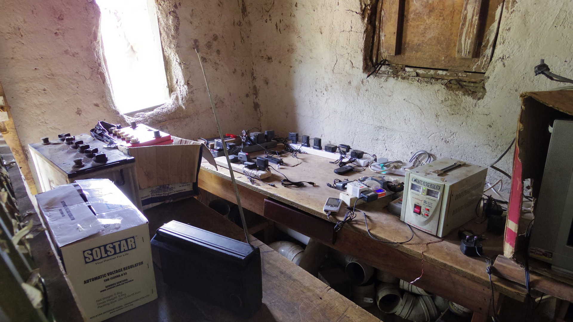 Battery Charging Station 